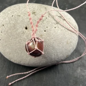 Collier filet en pierre naturelle roulée de jaspe mokaÏte fabriqué à la main, pièce unique