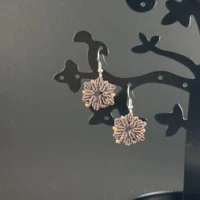 Boucles d’oreilles macramé triangle beige faites main So’fil macramé