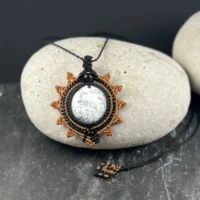 Collier micro macramé en opale dendrite bijou artisanal fait main So’fil macramé